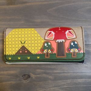Crowded Teeth Wallet